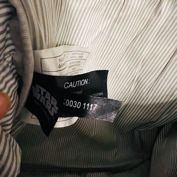 Loungefly Star Wars-Imperial Storm Keeper-Disney Parks-Helmets-Front Zip Pocket - Picture 14 of 16